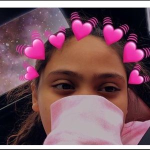 Meet your Posher, Bella